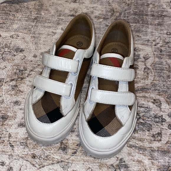 Burberry Other - Burberry Velcro sneakers for kids